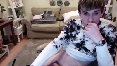 Hot Cam Handjob Solo Show: Amature Ass Play!