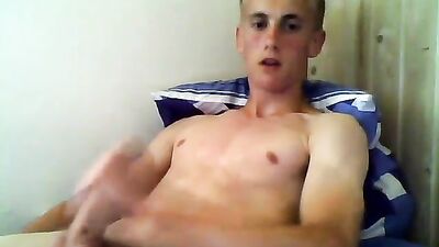 Cumming on his sixpack boys: A Gay Porn Fantasy!