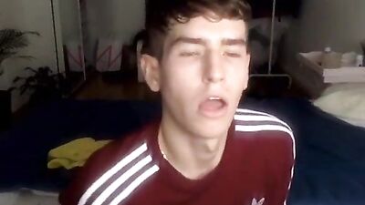 Gay Twink Bedroom Play: Exploring Fantasies