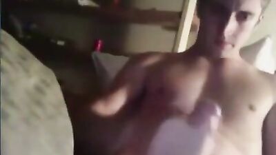 Gay Web-Cam Porn Fun with Hot Boys