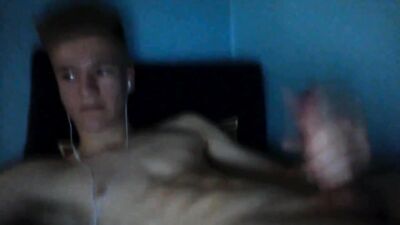 Gay Porn Bedtime Eyes - Exploring the hottest XXX scenes before sleep!