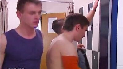 Euro Twink Bareback Orgy: Five Handsome Boys Take On All Comers!