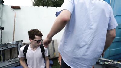 Gay Nerdy Twinks Fuck Tube: Cumming with Hot Cuties!