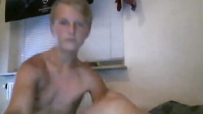 Cum over your hard abs! German teens solo web-cam show