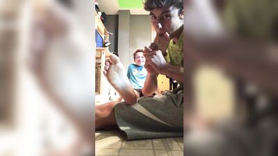 Feet twink tube gay boys porn