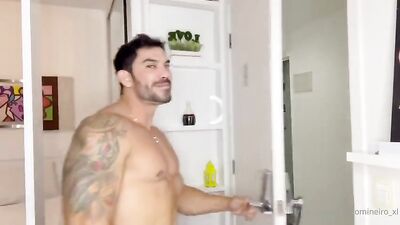 Muscle Boy Bareback Frenzy - Twunk Cum Explosion