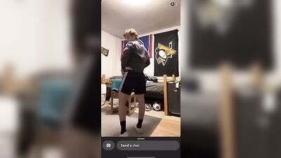 Gay Dude Shows off his Little Dirt Box: An Explosive Gay Porn Experience!