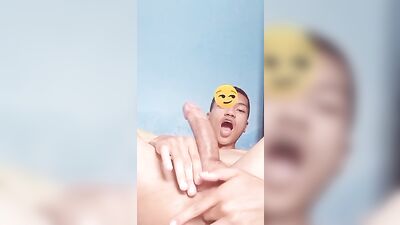 Asian Anal Delights: Moist Holes Revealed!