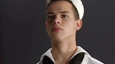 Brent Everetts Navy Fuck: Sergeant Cocksucker First Time Oral