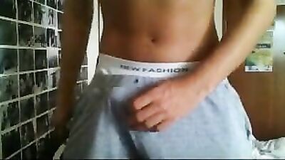EU Uncut Chad Twink Porn Boys: Amateur Solo Straight Boys Web-Cam Adventure in EU!