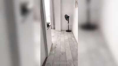 Twin Twinks Cum Together in a Hot Handjob Scene