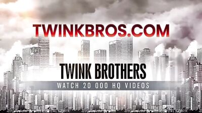 Hot Twinks Love Affair in the New House