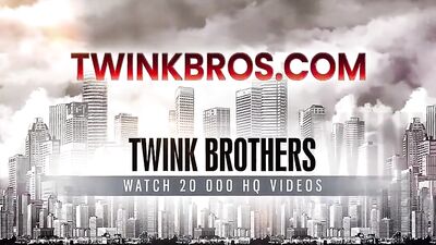 Horny Twinks Porn Sex Show - Action Ass Play Bareback Handjob Oral