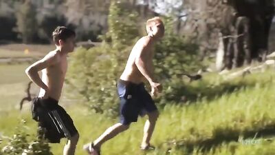 Gay Porn Joe Mills - Action Bareback Cum Shots Handjob Oral Public Outside