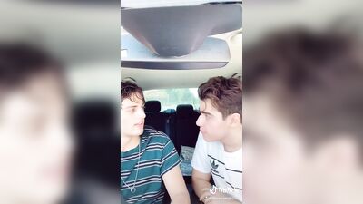 Gay Web-Cam Fun: Cute Amateurs on TikToc Tube!