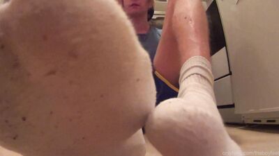 Boy Feet After A Jogging Gay Tube: Dirty Amateur Bisexual Blond Boys Foot Worship 190 characters