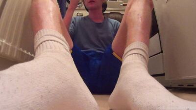 Boy Feet After A Jogging Gay Tube: Dirty Amateur Bisexual Blond Boys Foot Worship 190 characters