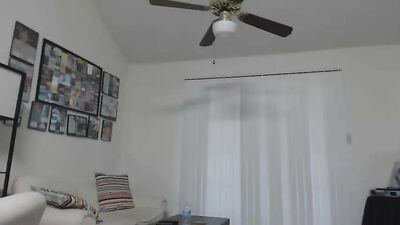 Star Trek TNG: Robin Cosplay Captive for Sexy Fun!