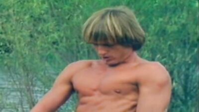 Muscle Hunks: Vintage Quest