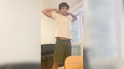 Gay Porn - Twink Tease with Louie Stark! Amature Solo Voyeur