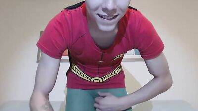 Gay Chaturbate Robin Underoos: Big Cocks Fun Solo