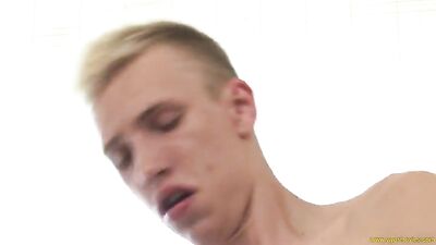 The Raw Blond Seducer - Cum Shots