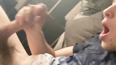 Amateur Cum Shots: Big Boys in Face Porn - Twink Guy Edition