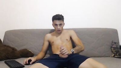 Euro Hottie: Online Web-Cam Masturbation with Gay Teen Porn