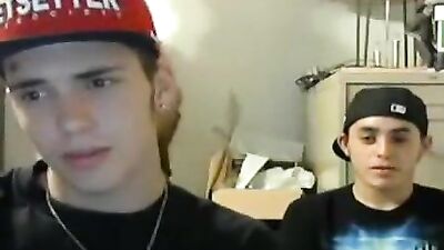 Straight Boys Webcam Cum Shots Handjob - Two Fit Dudes Jerking!