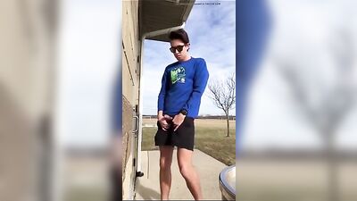 Teen Pissers - Amateur Fetish Public Outdoor Pee Teen Public Adventure!