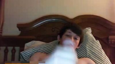 Gay Porn: The Ultimate Big Swoon Cumshot Showdown!