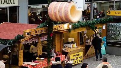 Christmas Movie - 033: A Holiday Oral Eruption!