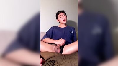 Blue Shirt Cutie Beats Off Again: Hardcore Men Seeking Men Action!