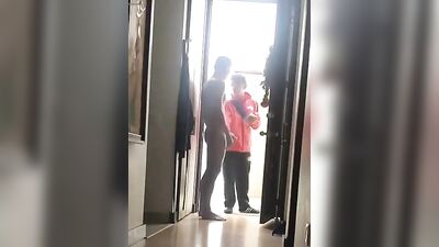 Exposing Amateur Oral Spyjerks in the Delivery Business