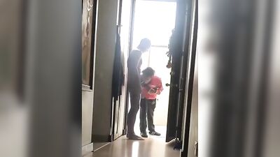 Exposing Amateur Oral Spyjerks in the Delivery Business