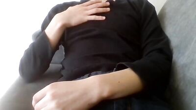 Smooth Boy Cums Hard on Web-Cam: A Hot Gay Porn Experience