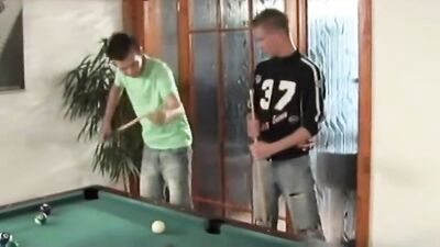 Johnnys Bareback Bliss - Snookering the Cum Shots!