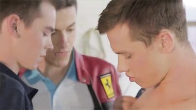 Cum on his ass - 028: The Ultimate Gay Porn Experience!