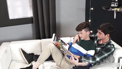 Gay Porn Bareback Fuck: Studying Boys Meet Sexual Desires