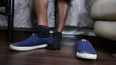 Asian Boy Foot Fetish Jerk Off Boys Porn - A Wild Video Of Hot Asian Boys And Their Obsession With Feet!