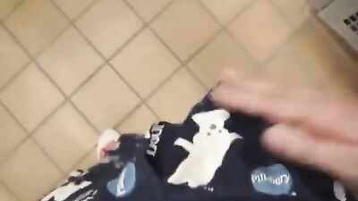 Boxer Lockerroom Jerk: Amateur Fetish Public Outside Solo Web-Cam Vocal Underwear Cum