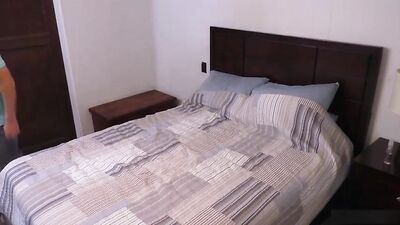 Gay Teen Explosion - Ou lala je la sens bien!