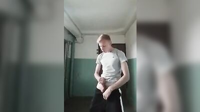 Natures Cutie: A Blond Boys Wild Wank in the Open Air!