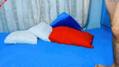 Young Latino Amateur Webcam Handjob Show!