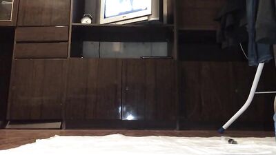 Self-Fisting Russian Poppers: Amateur Anal Games!