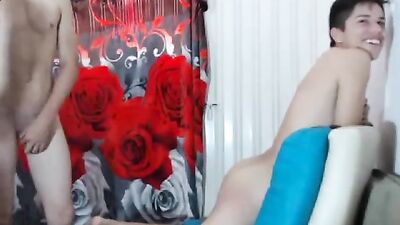 Latino Bareback Threesome Webcam Show: Steamy Action with Oral and More!