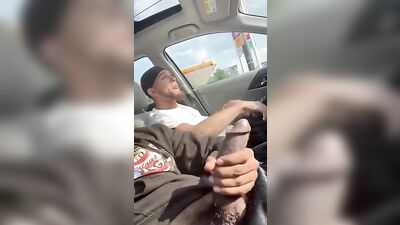 Road Bulge: Bored Brothers Public Cum Shots in Atlanta