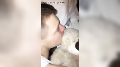 The Bears Fright: Amateur Bareback First Time Fun Mix!