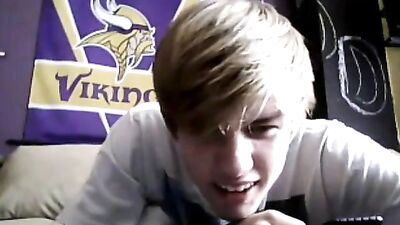 Blonde College Boy Fun: Straight Boys Exposed!