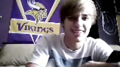 Blonde College Boy Fun: Straight Boys Exposed!